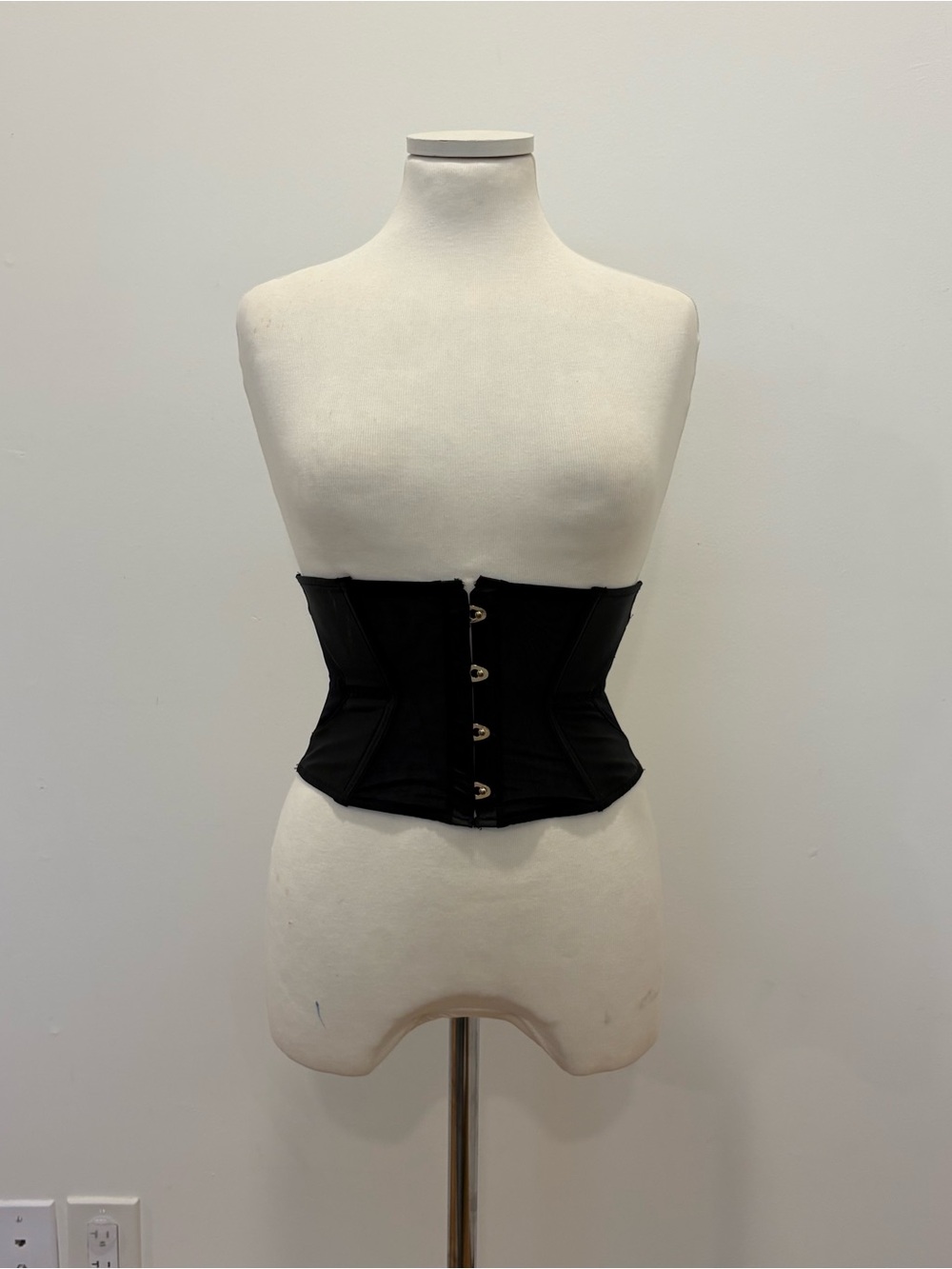 NWT L’Agent by Agent Provocateur Black Waist Cincher Corset Belt M
